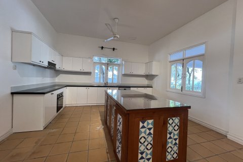 4 bedrooms Villa in Thu Duc, Ho Chi Minh, No. 27631 6