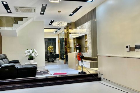 Таунхаус 90м2 в Район 7, Хошимин , № 9579 2