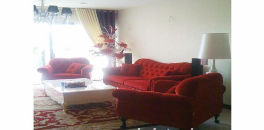 2 bedrooms Apartment in Cau Giay, Ha Noi,  No. 8587
