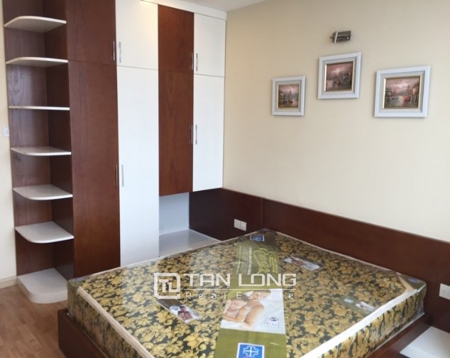 3 bedrooms Apartment in Cau Giay, Ha Noi, Vietnam No. 4712