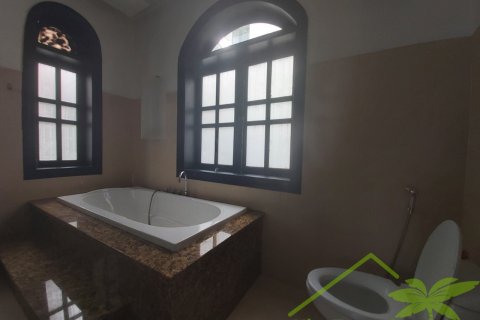 5 bedrooms Villa in Nha Trang, No. 28392 16