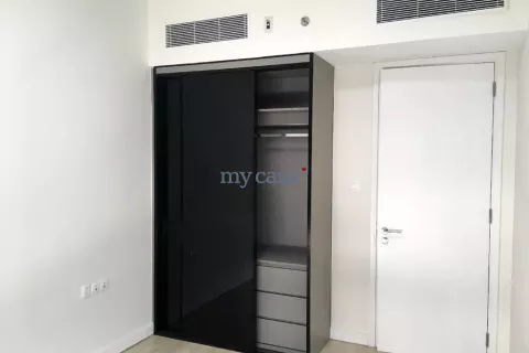 Квартира с 2 спальнями в Тхудык, Хошимин , № 12668 2