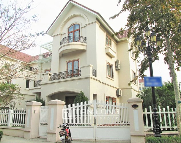 4 bedrooms Villa in Long Bien, Ha Noi, Vietnam No. 4903