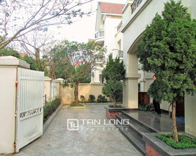 4 bedrooms Villa in Long Bien, Ha Noi, Vietnam No. 4903