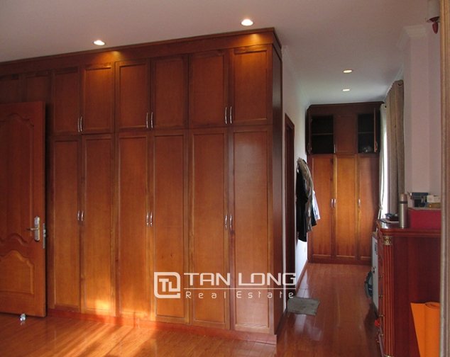 4 bedrooms Villa in Long Bien, Ha Noi, Vietnam No. 4903