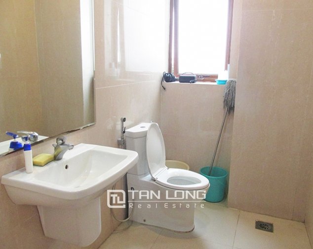 4 bedrooms Villa in Long Bien, Ha Noi, Vietnam No. 4903