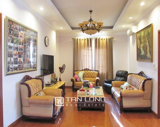 4 bedrooms Villa in Long Bien, Ha Noi, Vietnam No. 4903