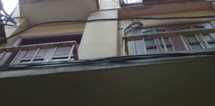 4 bedrooms House in Dong Da, Ha Noi,  No. 6626