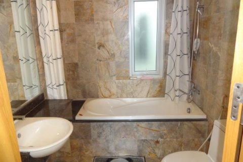 Квартира с 2 спальнями в Бадинь, Ханой , № 6629 18