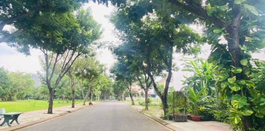 Studio Townhouse in District 7, Ho Chi Minh,  No. 18686