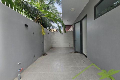 6 bedrooms Villa in Nha Trang,  No. 27849 4