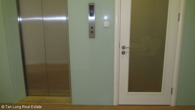 Квартира с 2 спальнями в Тэйхо, Ханой, Вьетнам № 6155