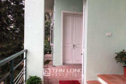 3 bedrooms Apartment in Tay Ho, Ha Noi, No. 3136 2