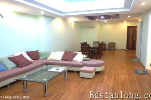 3 bedrooms Apartment in Tay Ho, Ha Noi, No. 7782 2