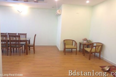 3 bedrooms Apartment in Tay Ho, Ha Noi, No. 7782 6