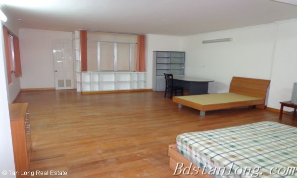3 bedrooms Apartment in Tay Ho, Ha Noi, Vietnam No. 7779