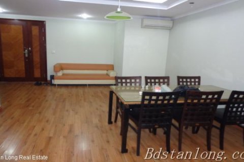 Квартира с 3 спальнями в Тэйхо, Ханой ,  № 7776 2