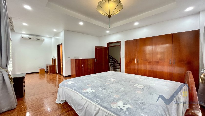 5 bedrooms Villa in Long Bien, Ha Noi, Vietnam No. 18999