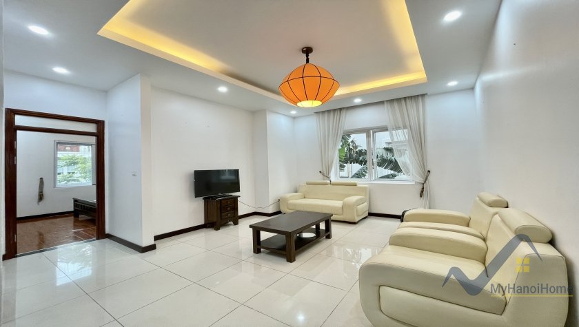 5 bedrooms Villa in Long Bien, Ha Noi, Vietnam No. 18999