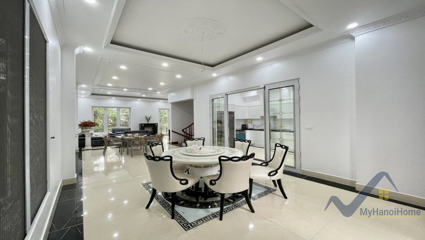 5 bedrooms Villa in Long Bien, Ha Noi, Vietnam No. 18999