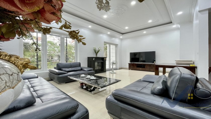 5 bedrooms Villa in Long Bien, Ha Noi, Vietnam No. 18999