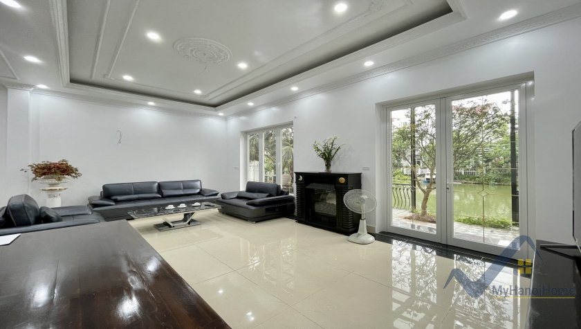 5 bedrooms Villa in Long Bien, Ha Noi, Vietnam No. 18999