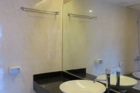 2 bedrooms Apartment in Tay Ho, Ha Noi,  No. 5254 13