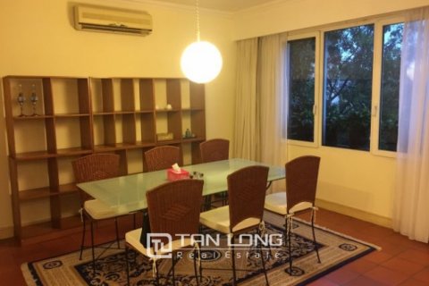 2 bedrooms Apartment in Hai Ba Trung, Ha Noi, No. 3661 8