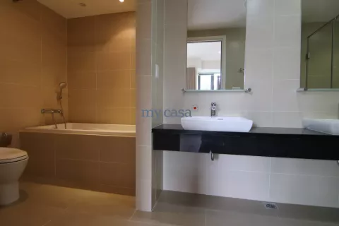 Квартира с 5 спальнями в Тхудык, Хошимин , № 12248 14
