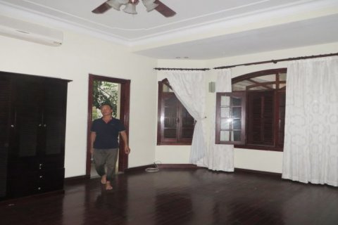 5 bedrooms Villa in Tay Ho, Ha Noi, No. 20231 15