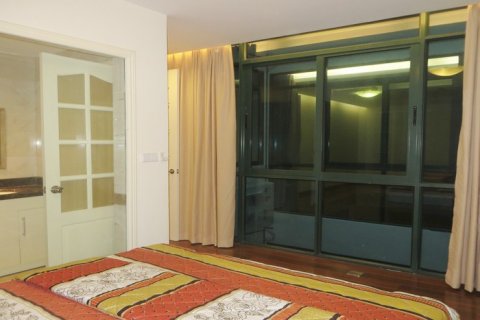 Квартира с 3 спальнями в Тэйхо, Ханой ,  № 20230 14