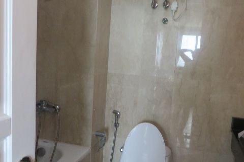 4 bedrooms Apartment in Tay Ho, Ha Noi, No. 7421 9