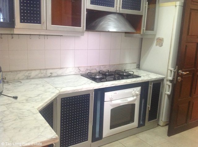 Квартира с 3 спальнями в Тэйхо, Ханой, Вьетнам № 7018