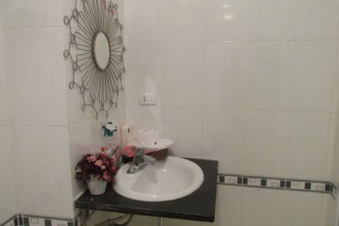 1 bedroom Apartment in Hoan Kiem, Ha Noi, No. 7017 12