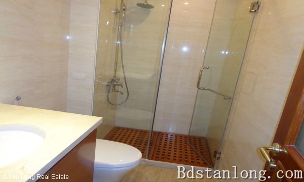 2 bedrooms Apartment in Hoan Kiem, Ha Noi, Vietnam No. 8526