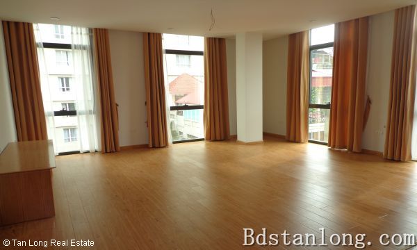 2 bedrooms Apartment in Hoan Kiem, Ha Noi, Vietnam No. 8526