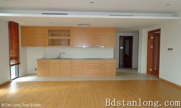 2 bedrooms Apartment in Hoan Kiem, Ha Noi, Vietnam No. 8526