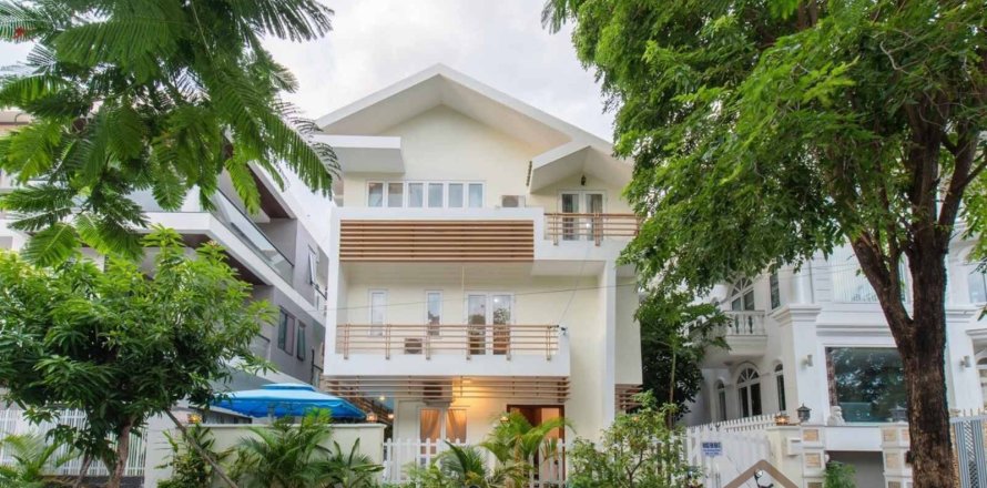 5 bedrooms Villa in Nha Trang, No. 28611