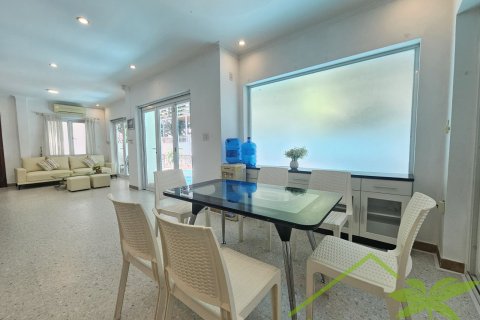 5 bedrooms Villa in Nha Trang, No. 28611 13