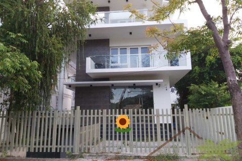 5 bedrooms Villa in Nha Trang, No. 28609