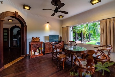 5 bedrooms Villa in Nha Trang, No. 28610 3
