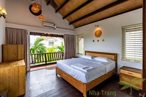 5 bedrooms Villa in Nha Trang, No. 28610 9