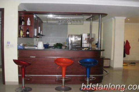 Квартира с 3 спальнями в Тэйхо, Ханой , № 8138 3