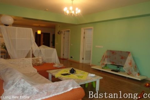 Квартира с 3 спальнями в Бактыльем, Ханой ,  № 8137