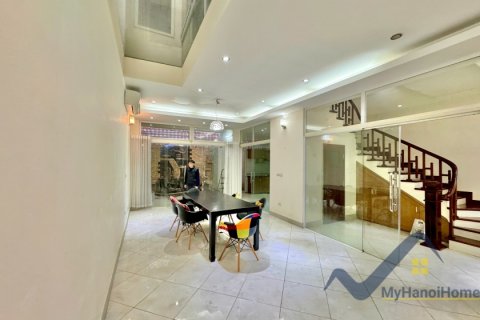 4 bedrooms Villa in Tay Ho, Ha Noi, No. 19600 6