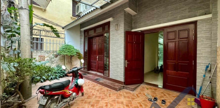 4 bedrooms Villa in Tay Ho, Ha Noi, No. 19600