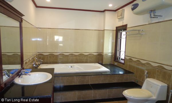 4 bedrooms House in Tay Ho, Ha Noi, Vietnam No. 7642