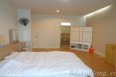 2 bedrooms Apartment in Tay Ho, Ha Noi, No. 7643 9