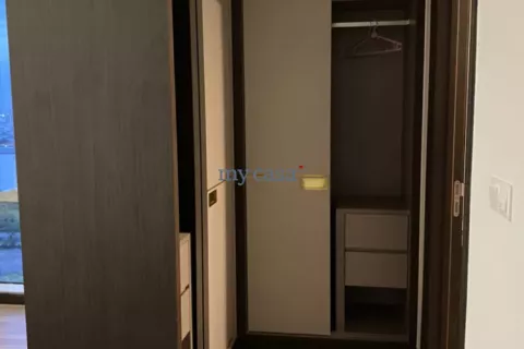 Квартира с 2 спальнями в Тхудык, Хошимин , № 11064 13