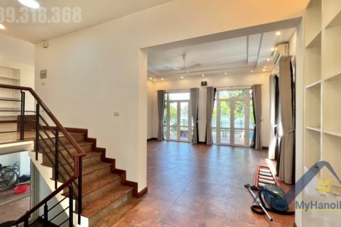 5 bedrooms Villa in Tay Ho, Ha Noi, No. 18824 8